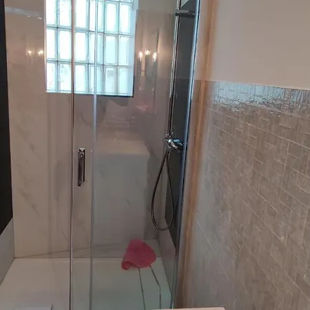 Apartment Located Behind The Martinez At 50 Meters To The Croisette Cannes